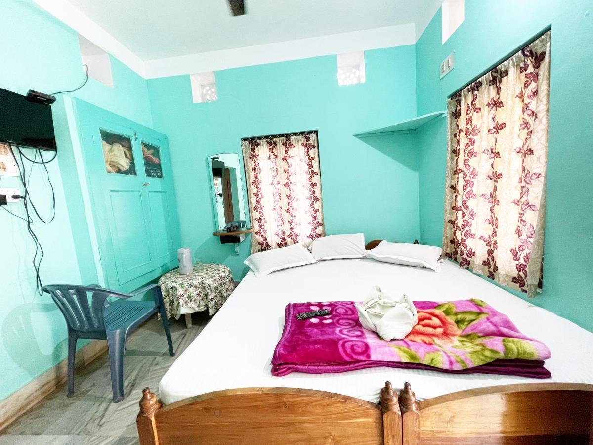 Hotel Radha Krishna 푸리 외부 사진