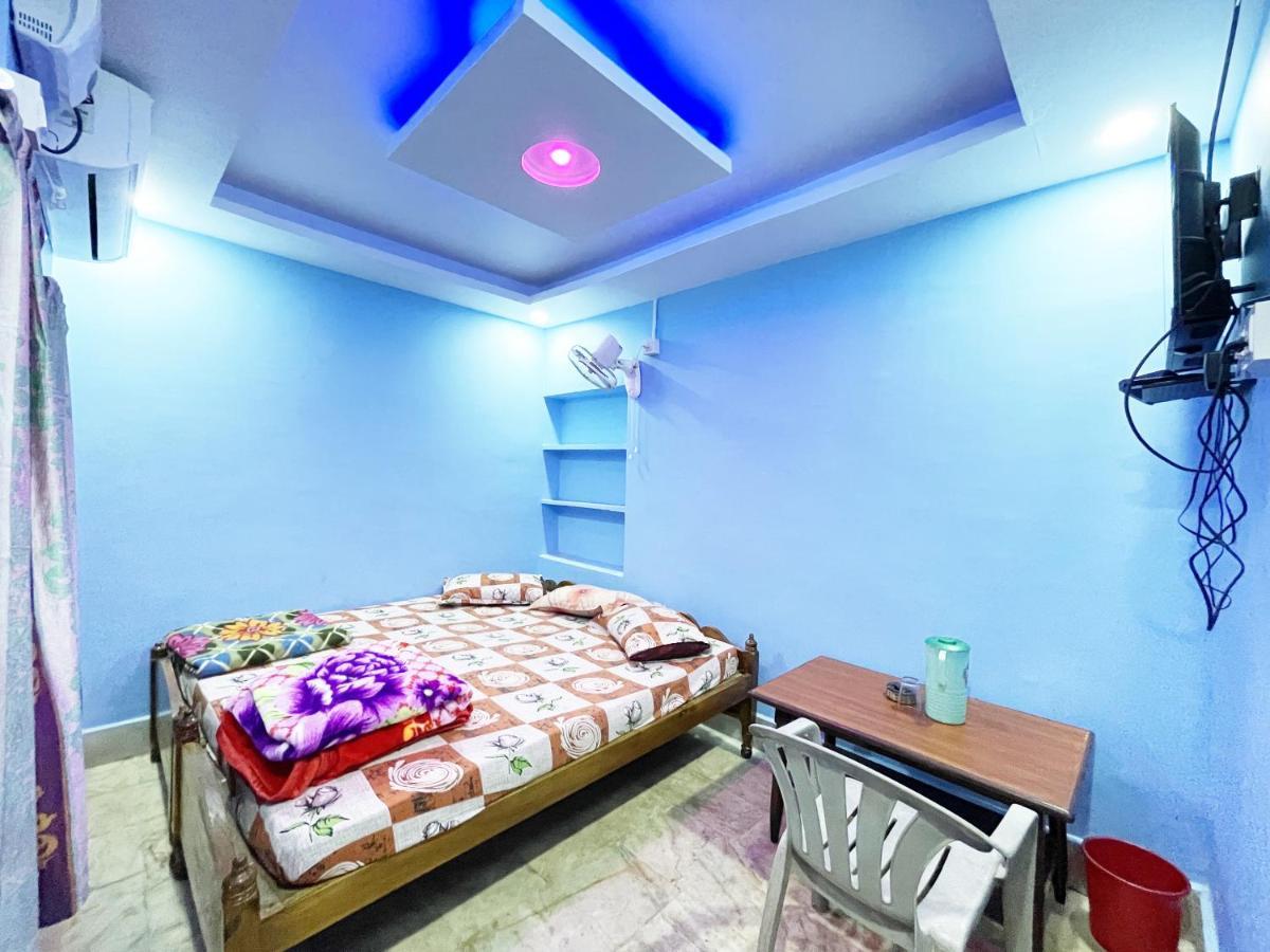 Hotel Radha Krishna 푸리 외부 사진