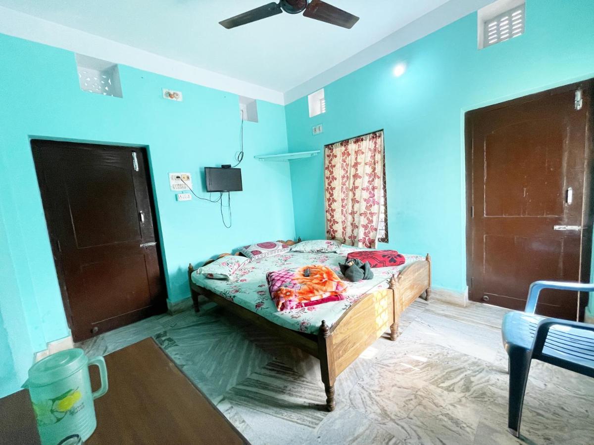 Hotel Radha Krishna 푸리 외부 사진