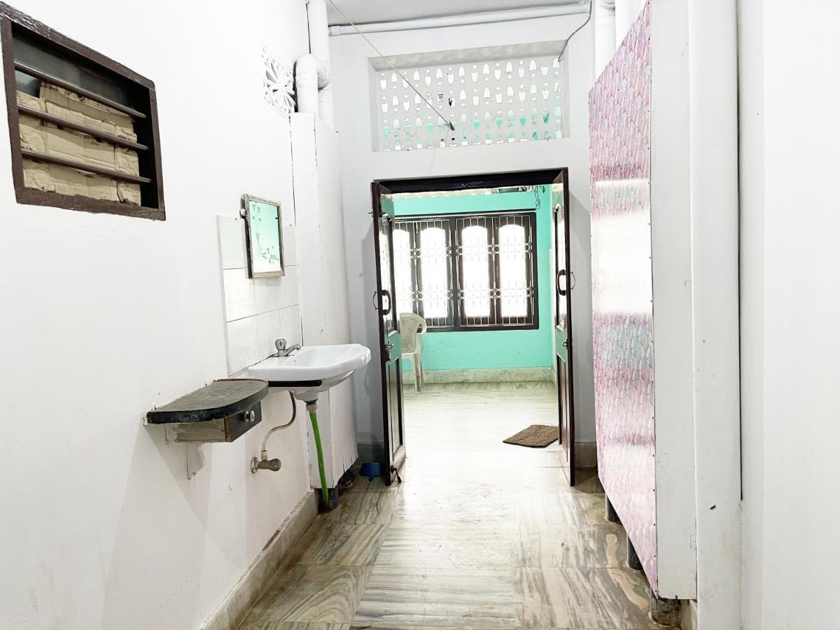 Hotel Radha Krishna 푸리 외부 사진